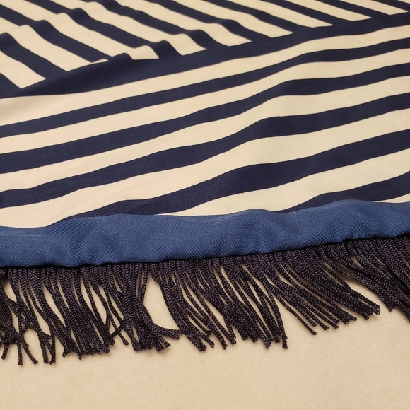 Reversible Scarf or Wrap - Picture 3 of 14